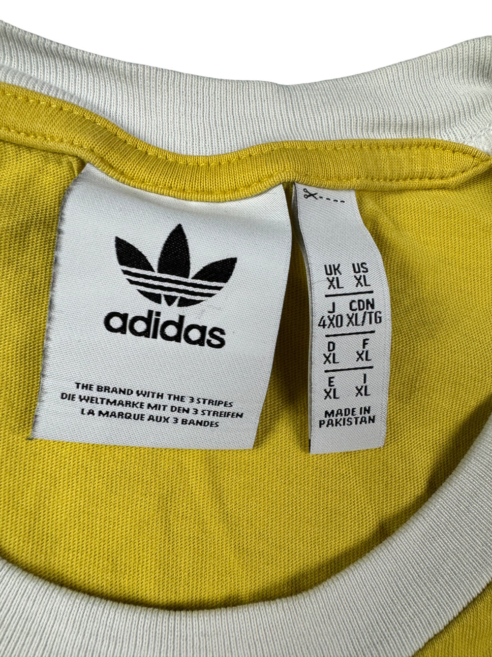 Adidas Yellow Trefoil T-Shirt - XL - Think Vintage