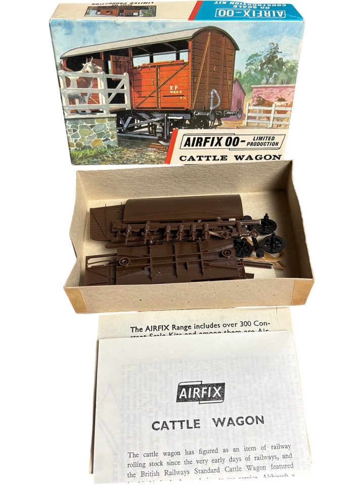 Airfix OO Scale Limited Production Cattle Wagon Model Kit - Think Vintage