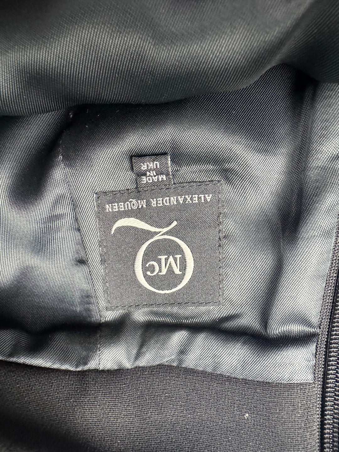 Alexander McQueen Black Pencil Skirt - S - Think Vintage ltd