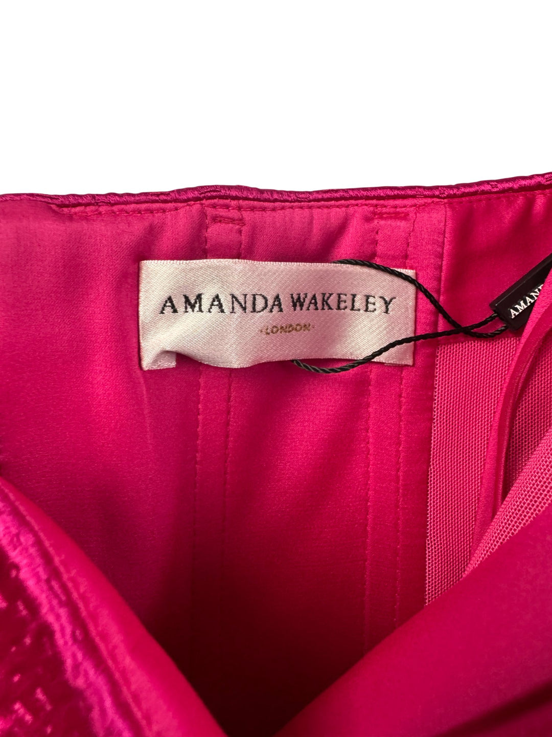 Amanda Wakeley Strapless Fuchsia Midi Dress - M - Think Vintage ltd