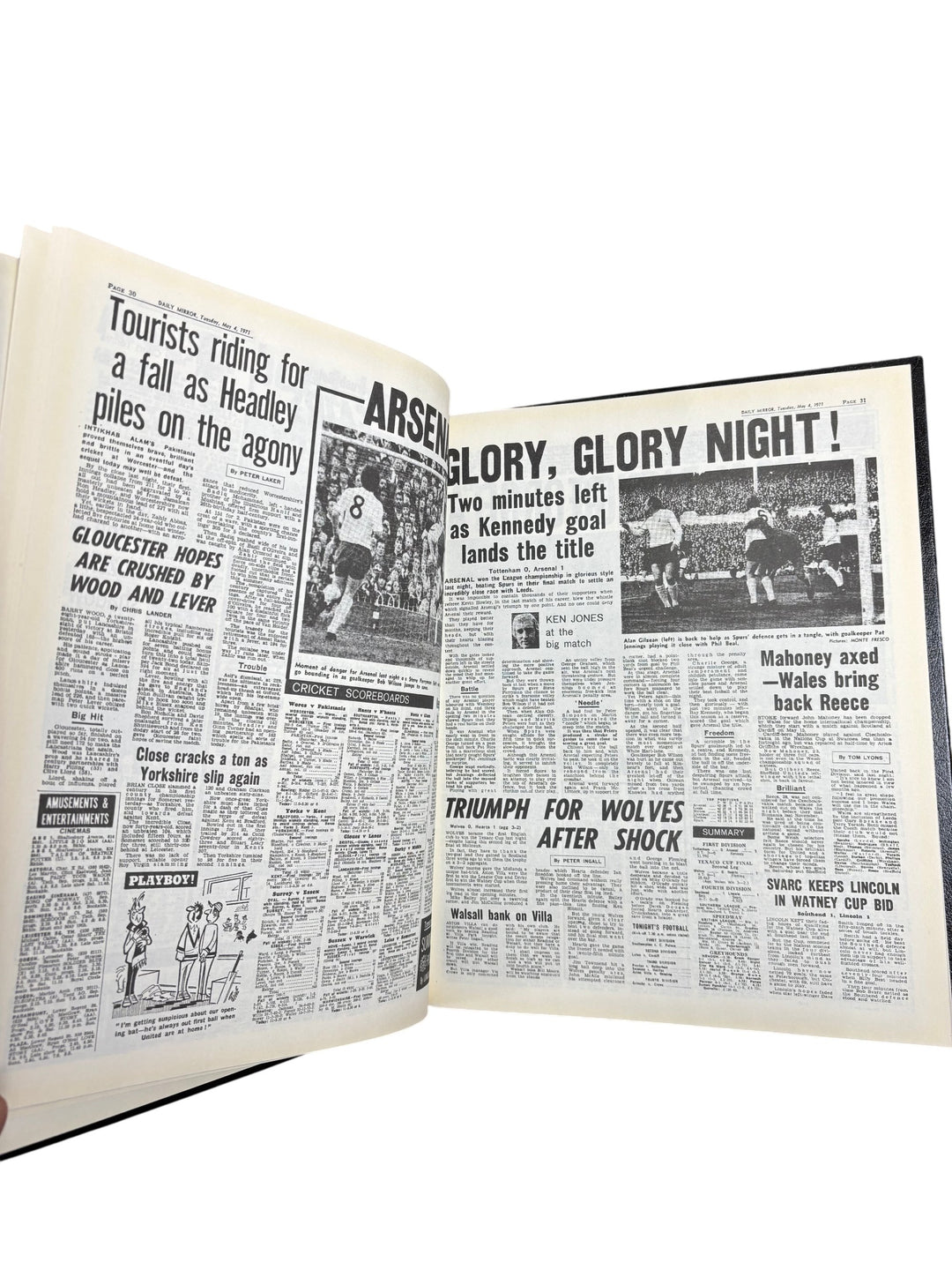 Arsenal Great Moments History Leather Bound Edition Handbooks Annuals - Think Vintage