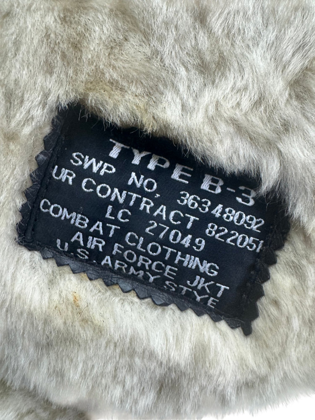 Aviator Shearling Bomber Jacket - M - Think Vintage ltd