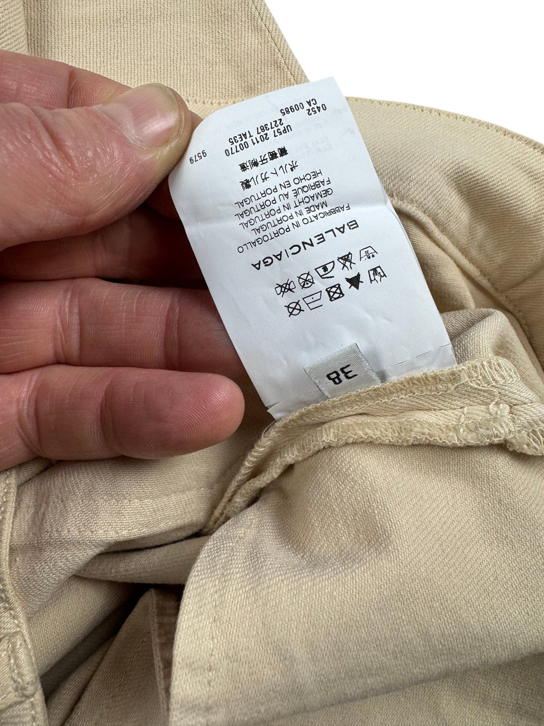 Balenciaga Beige Straight Leg Jeans - M - Think Vintage ltd