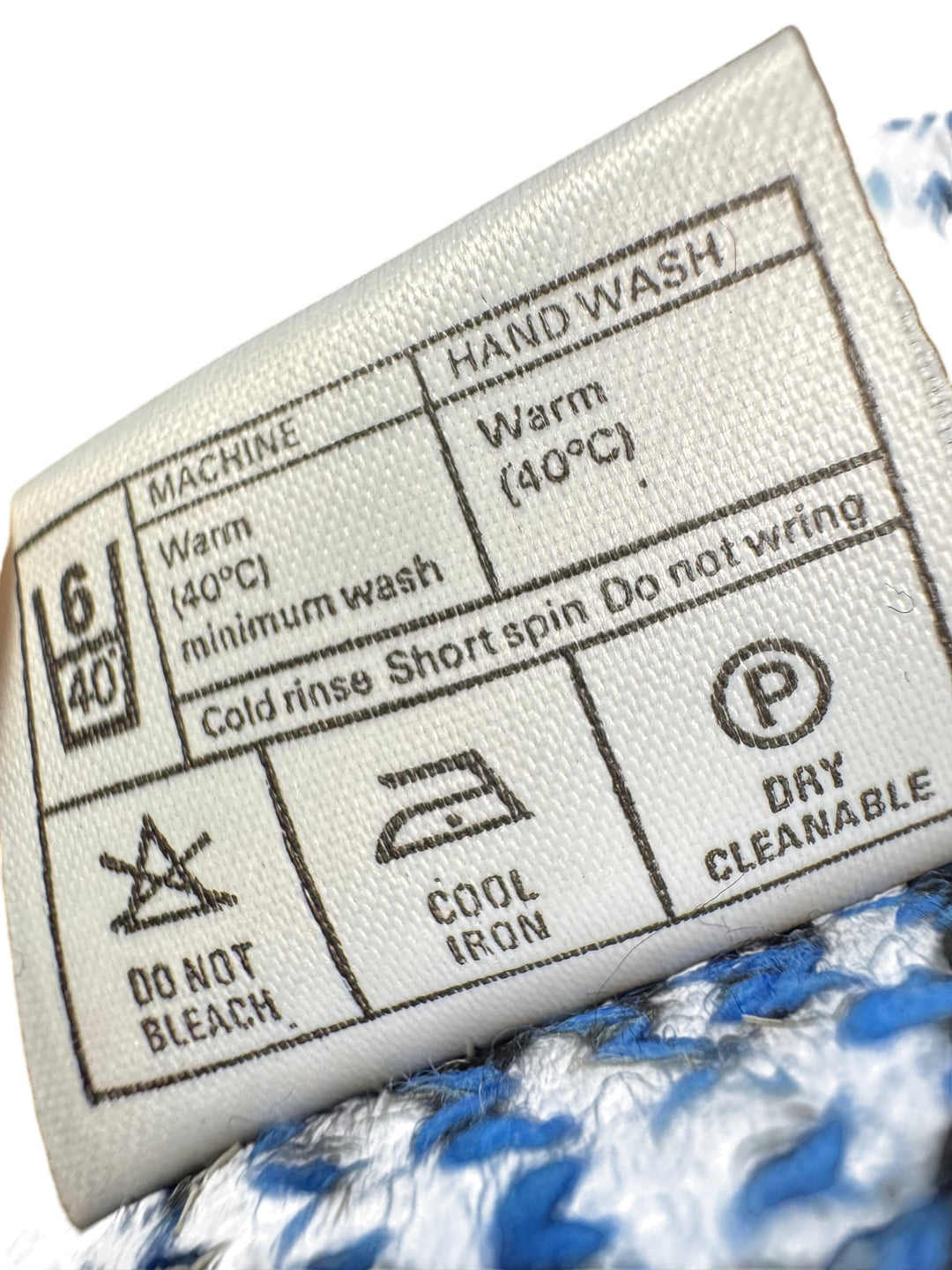 Bentley Casuals Blue Black Patterned V-Neck Jumper - XL - Think Vintage Online Ltd