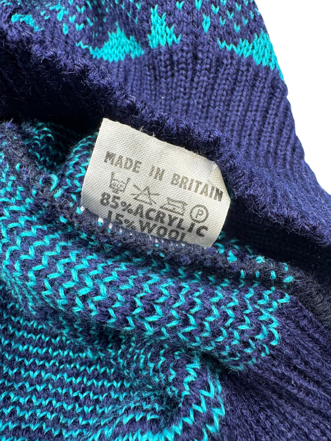 Bentley Casuals Geometric Pattern Sweater - M - Think Vintage ltd