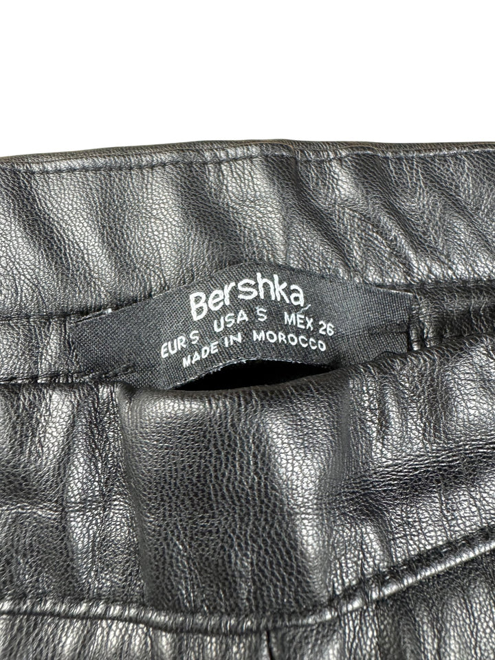 Bershka Black Leather Trousers - W26 - Think Vintage ltd