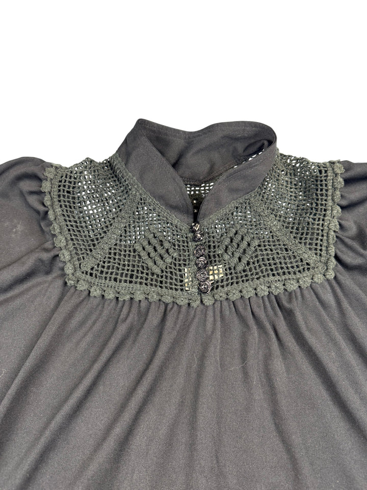 Black Crocheted Collar Dress - S - Think Vintage ltd