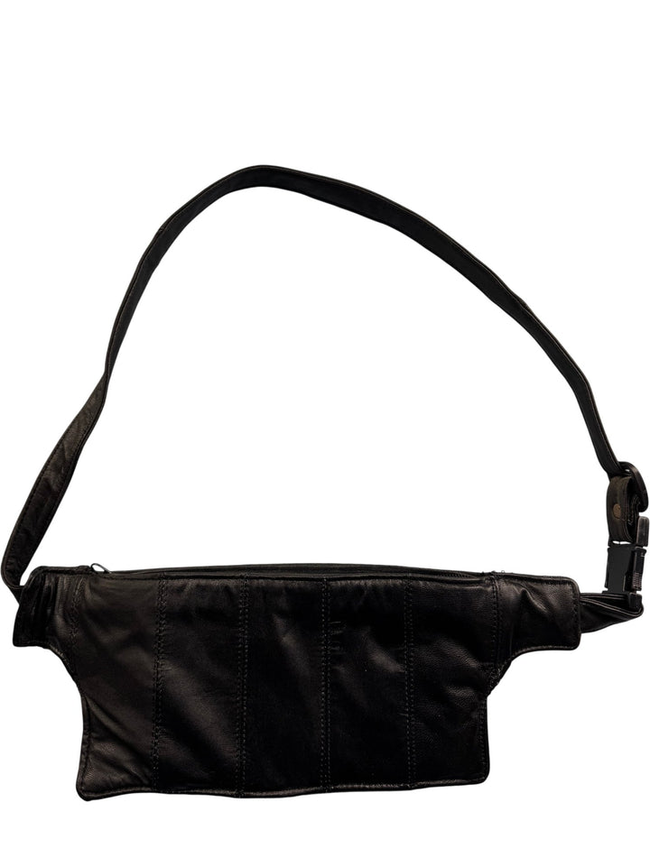 Black Leather Fanny Pack - Think Vintage ltd