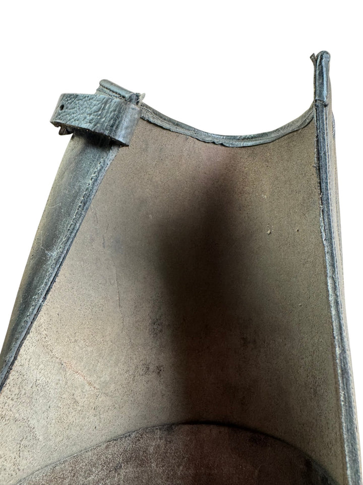 Black Leather Riding Shin Gaurds/Chaps - Think Vintage ltd