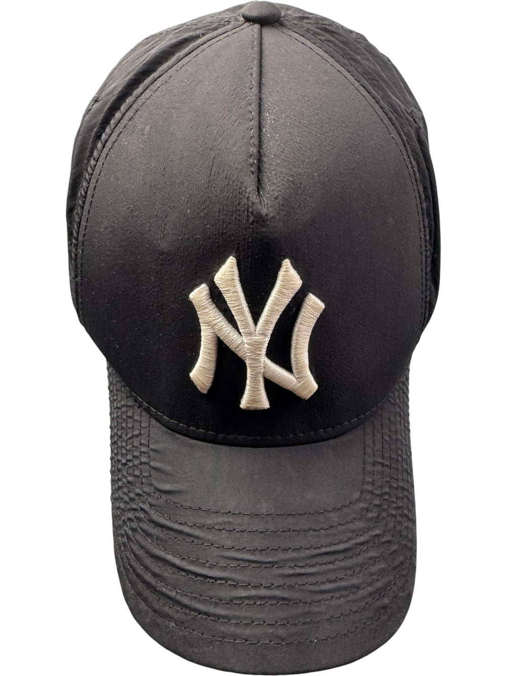 Black Sports Logo Cap - Think Vintage ltd