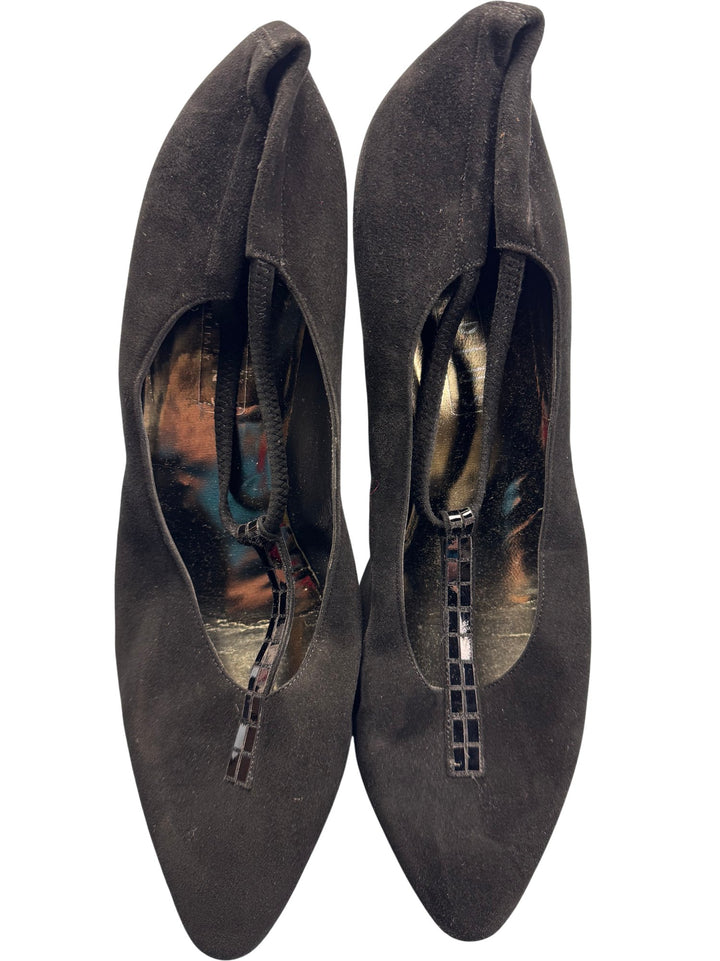 Black Suede Kitten Heel Shoes - 8 - Think Vintage ltd