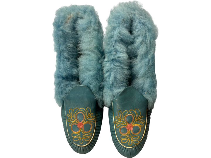Blue Embroidered Fur Lined Slippers - 5 - Think Vintage