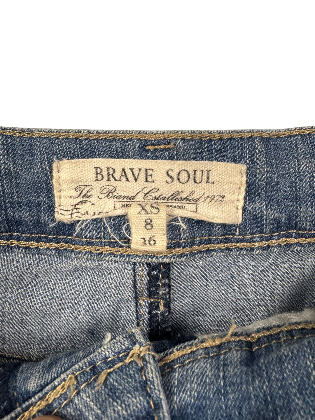 Brave Soul Aztec Pattern Denim Shorts - S - Think Vintage Online Ltd