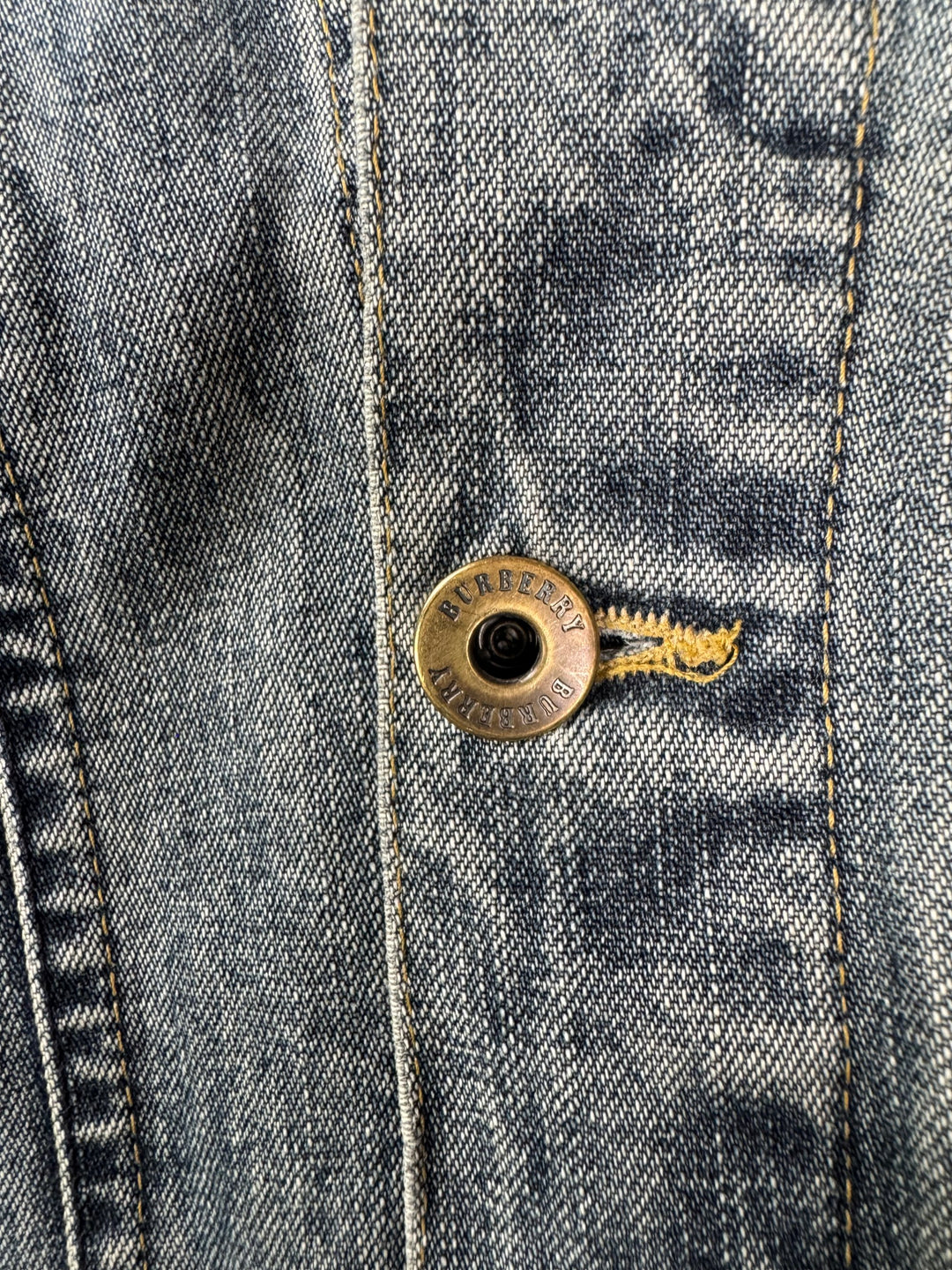 Burberry Denim Jacket - XL - Think Vintage