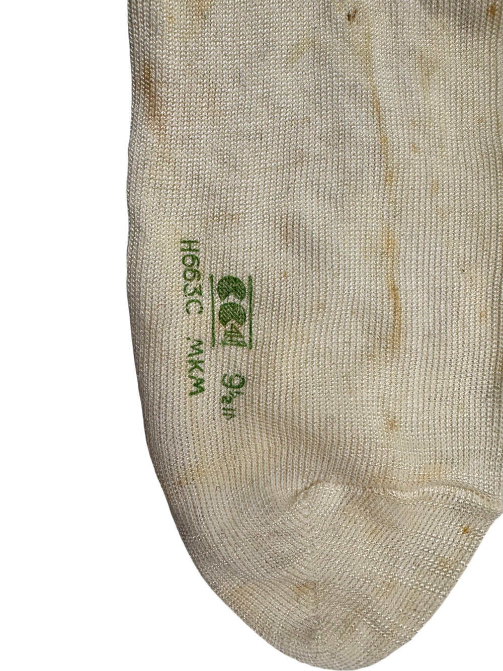 CC41 White Knit Ruffle Top Socks - Think Vintage