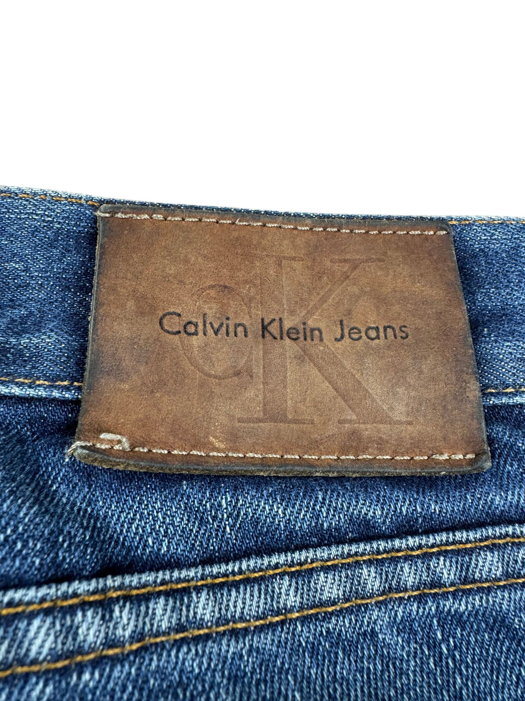 Calvin Klein Straight Leg Jeans - W38 - Think Vintage ltd