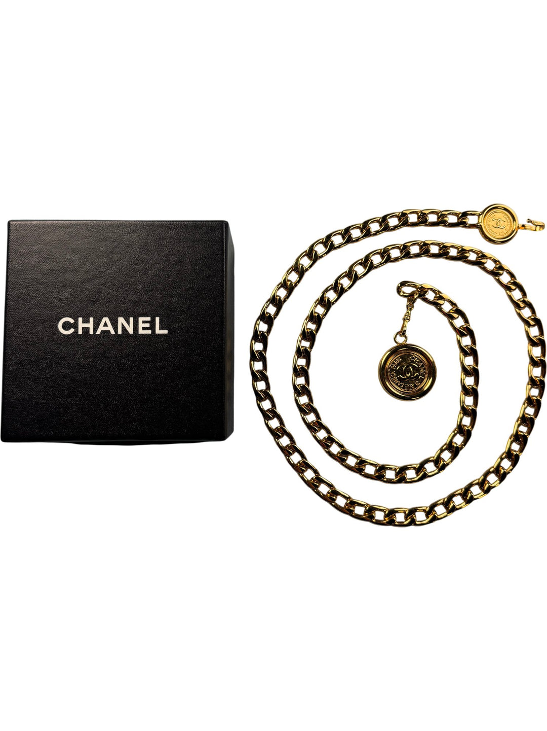Chanel Gold Chain Belt - Think Vintage ltd