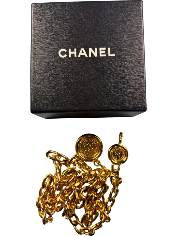 Chanel Gold Chain Belt - Think Vintage ltd