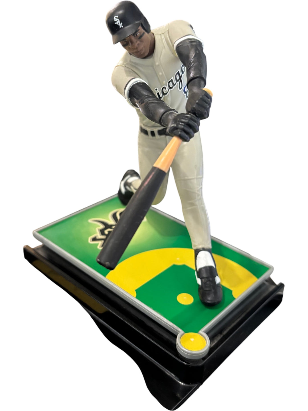 Chicago White Sox Albert Belle Baseball Figure Display on Green Base Unique - Think Vintage Online Ltd