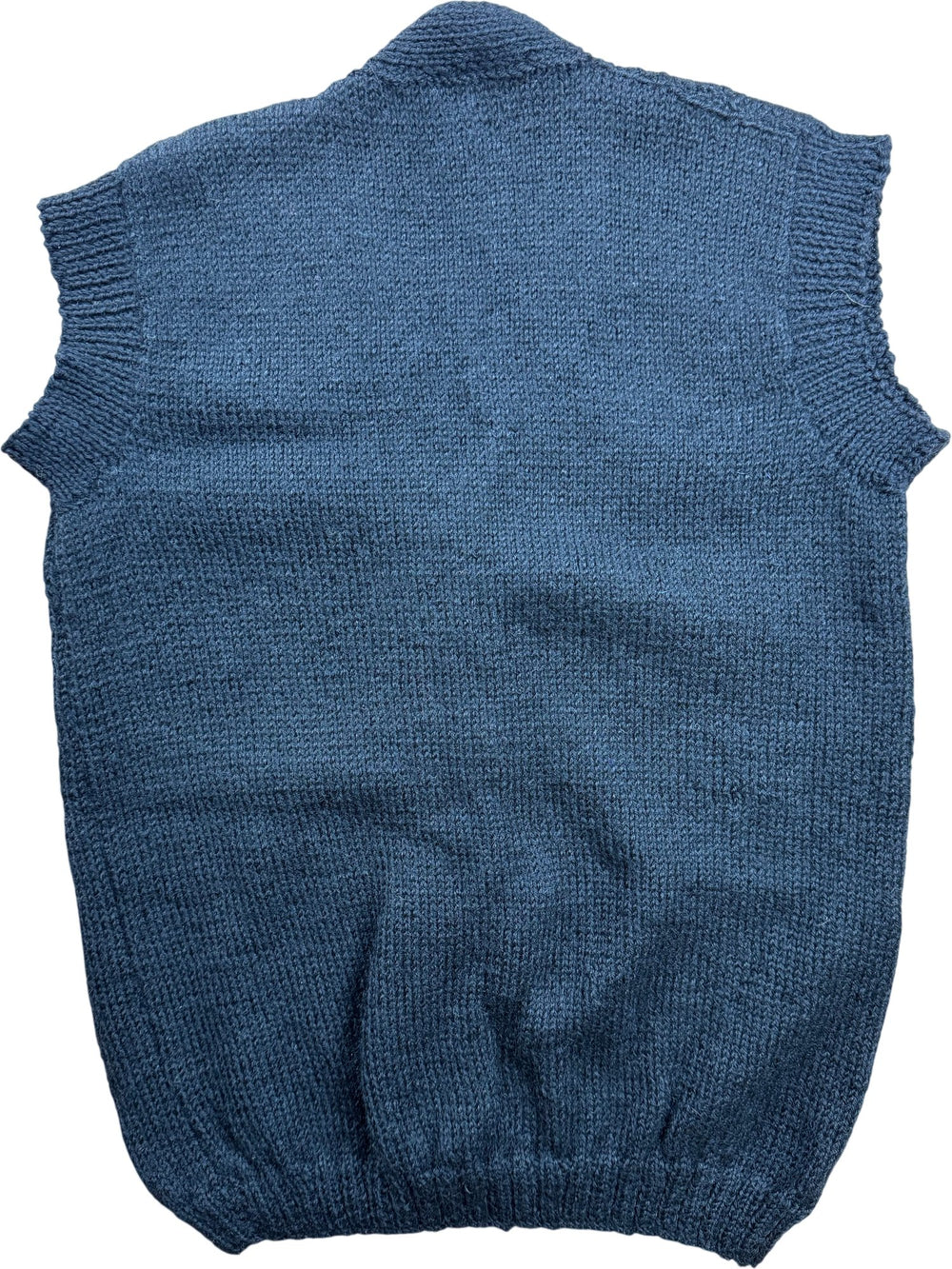 Classic Knitted Button-Up Vest - M - Think Vintage ltd