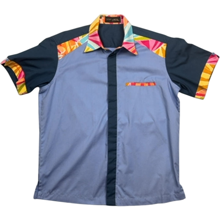 Colourful Short Sleeved Shirt - L - Think Vintage