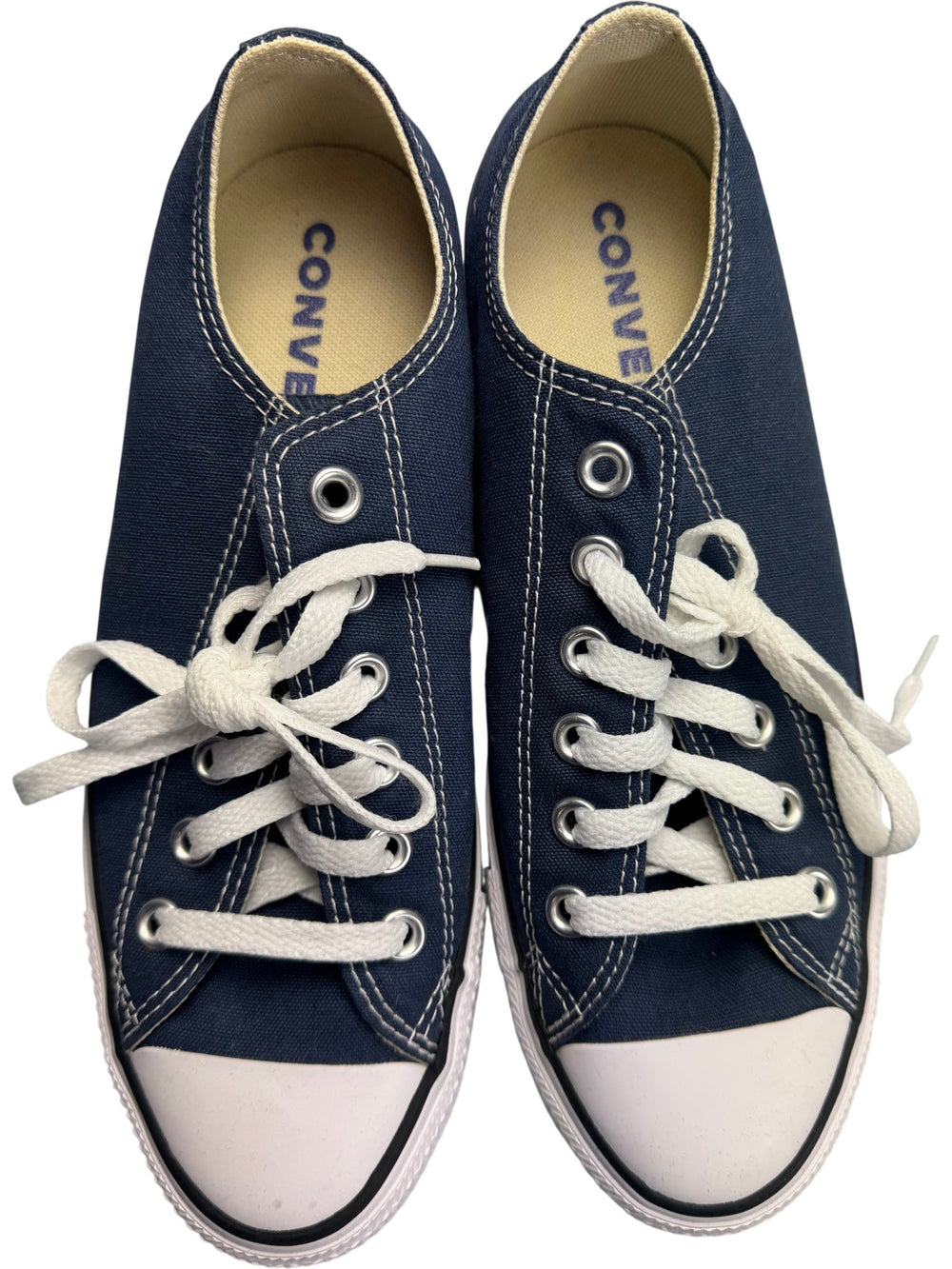 Converse All Star Low Top Sneakers -  Size 6 - Think Vintage ltd