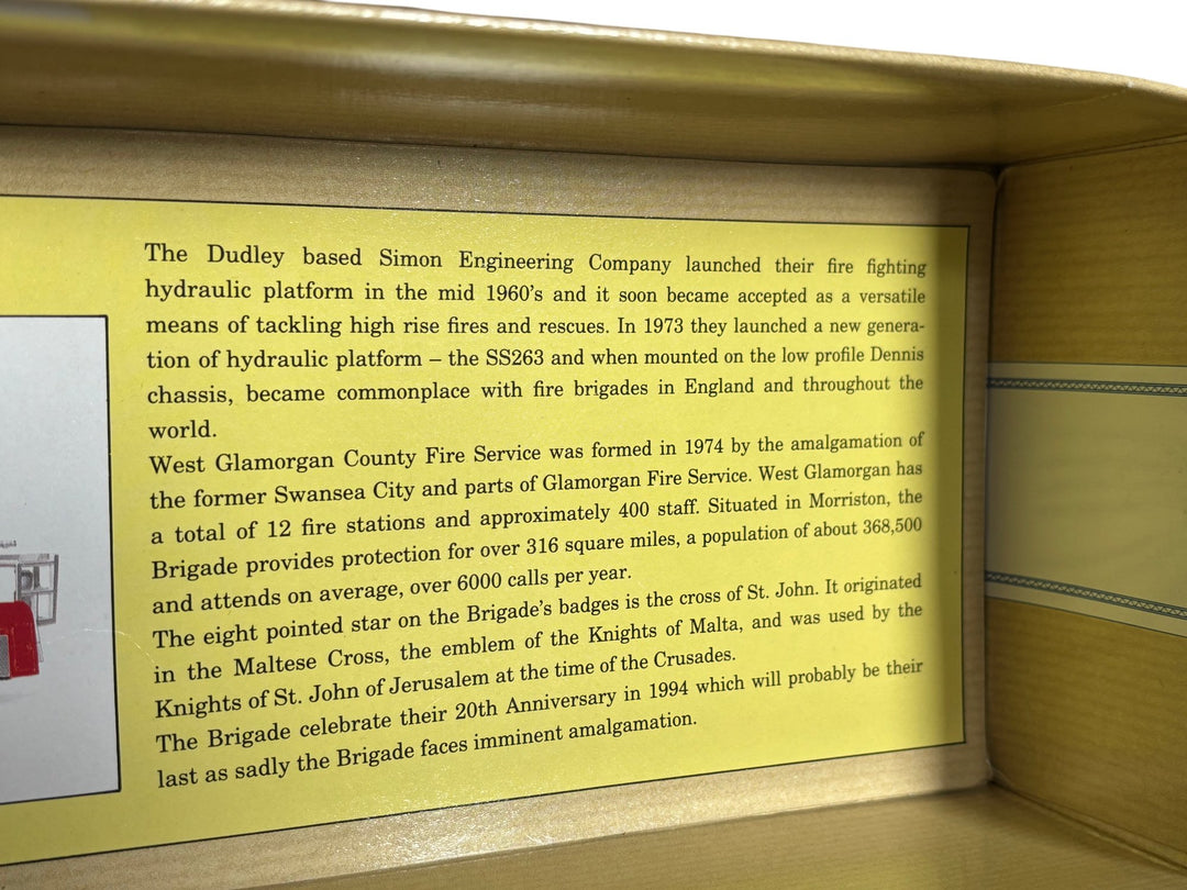 Corgi Classics Simon/Dennis Hydraulic Platform Fire Engine Limited Edition - Think Vintage