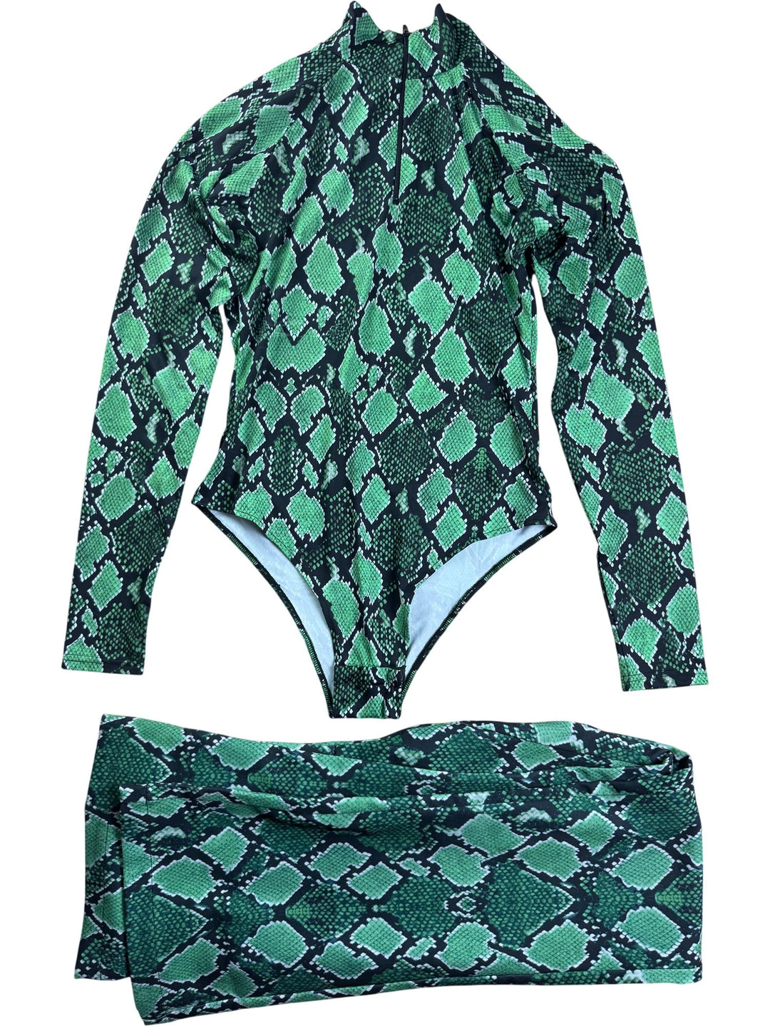 Daily Paper Green Snake Print Bodysuit And Flared Trouser Co-ord - W28 - Think Vintage ltd