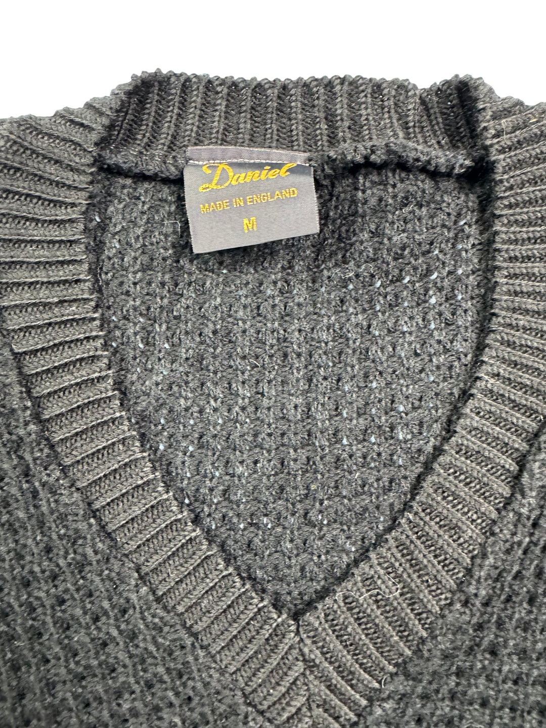 Daniel V-Neck Knit Sweater with Stripe Sleeves - S - Think Vintage Online Ltd