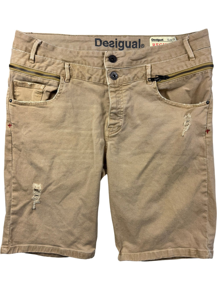 Desigual Beige Casual Shorts - W38 - Think Vintage ltd