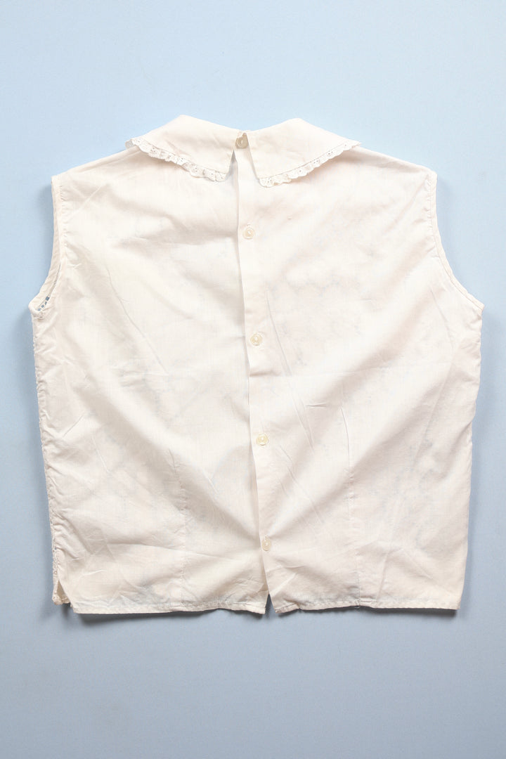 Broderie Anglaise Front Sleeveless Blouse