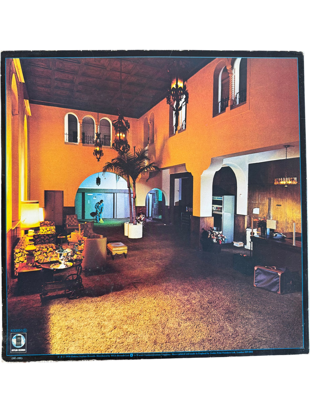 Eagles Hotel California Vinyl - Good - Think Vintage ltd