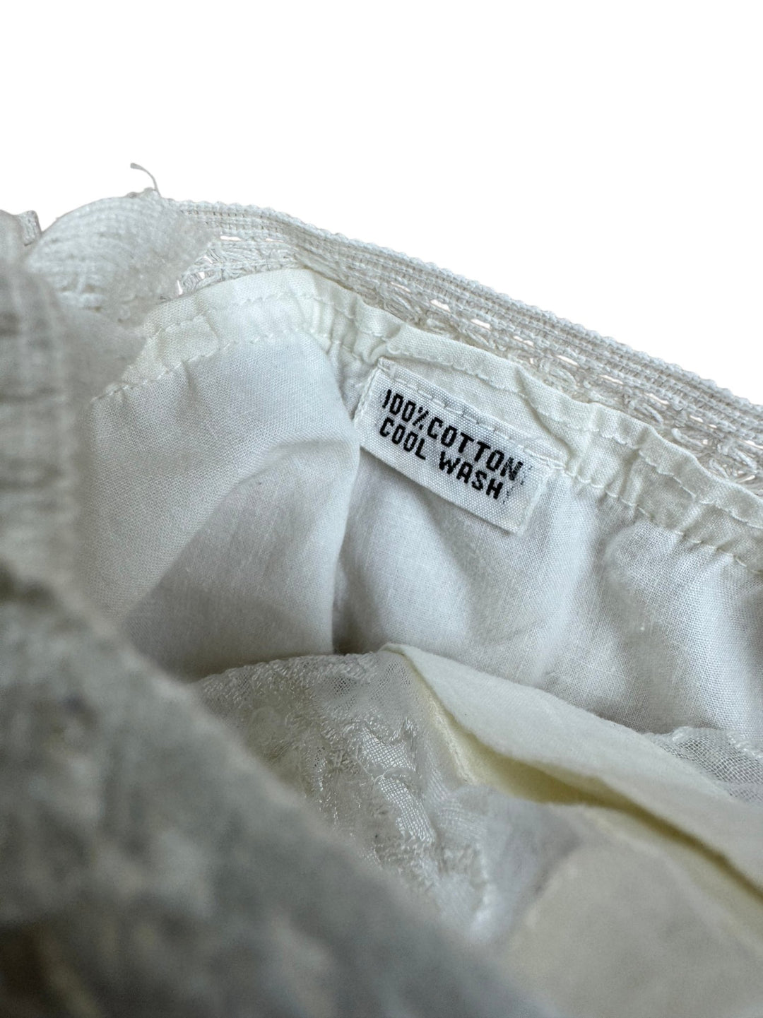 Embroidered White Cotton Nightgown - L - Think Vintage ltd
