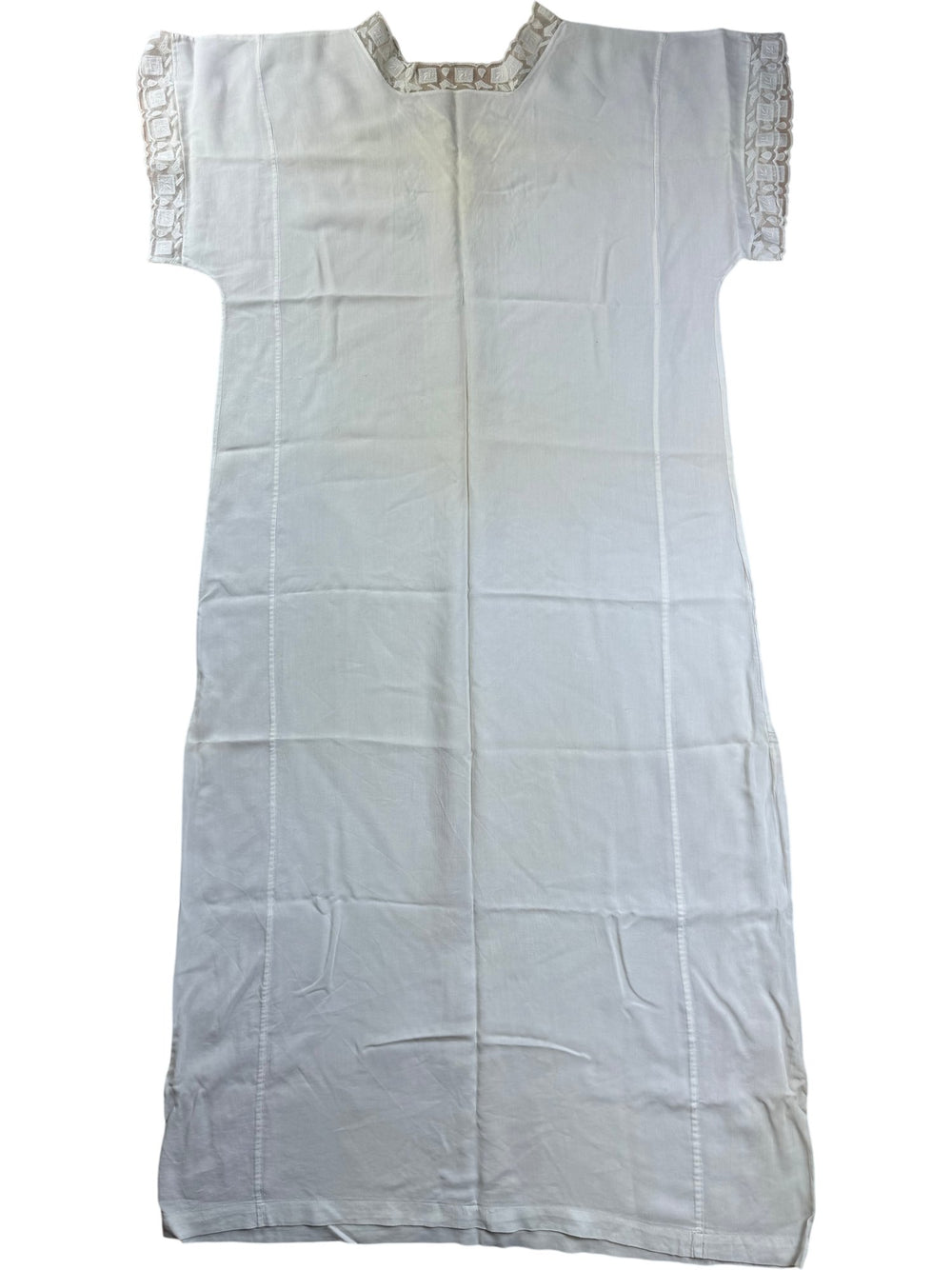 Embroidered White Cotton Nightgown - M - Think Vintage ltd