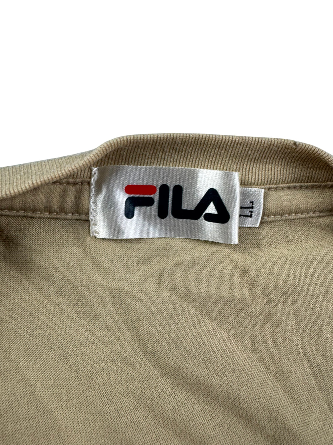Fila Beige Short Sleeved T-Shirt - L - Think Vintage Online Ltd