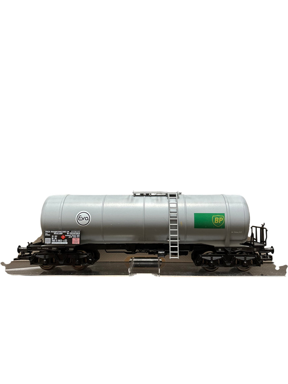 Fleischmann 5477 BP Tanker Freight Car Model - Think Vintage ltd