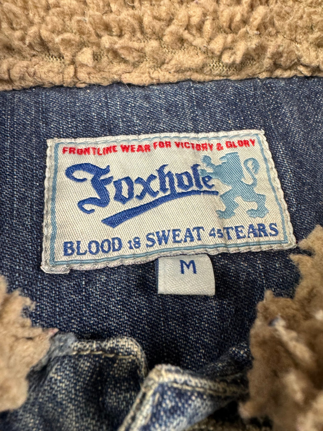Foxhole Sherpa Lined Denim Trucker Jacket - L - Think Vintage ltd