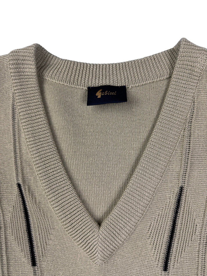 Gabicci Beige V-Neck Sweater - M - Think Vintage