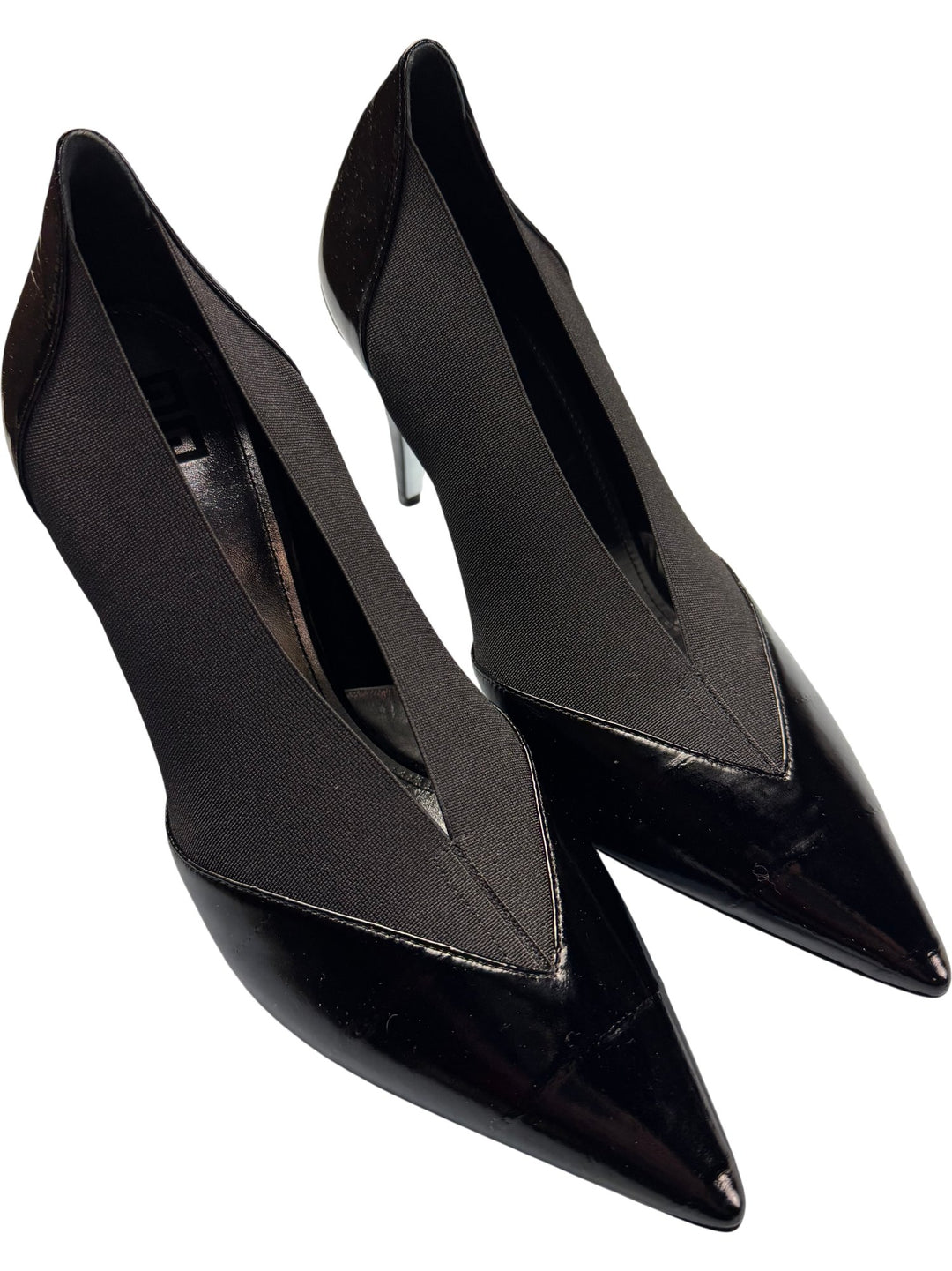 Givenchy Black Pointed Toe Heels - 6.5 - Think Vintage ltd