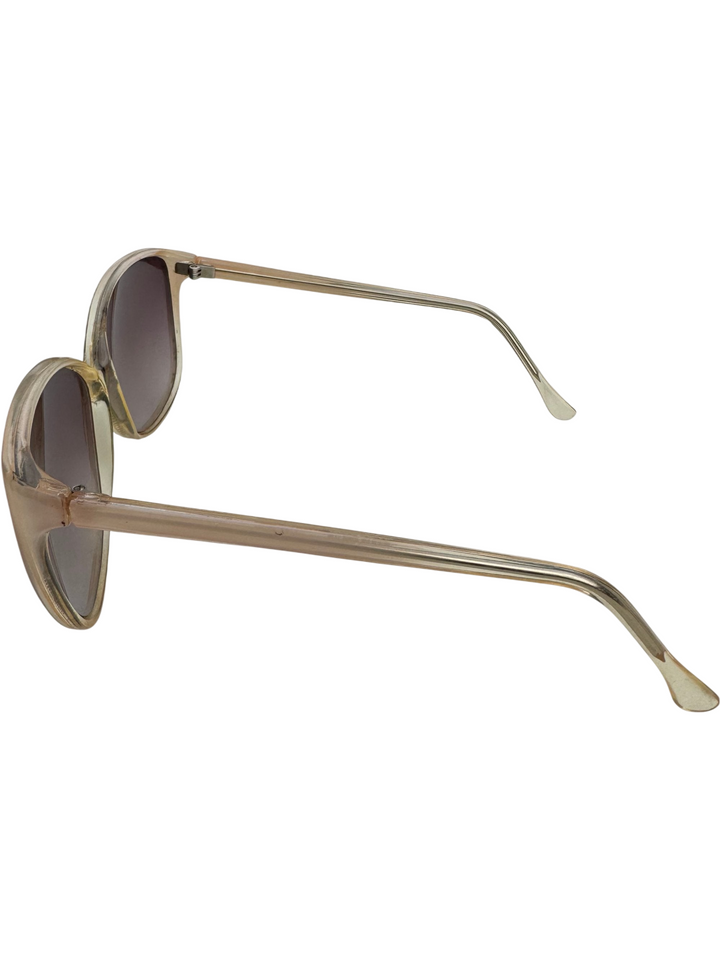 Gold Frame Cat-Eye Sunglasses - Think Vintage