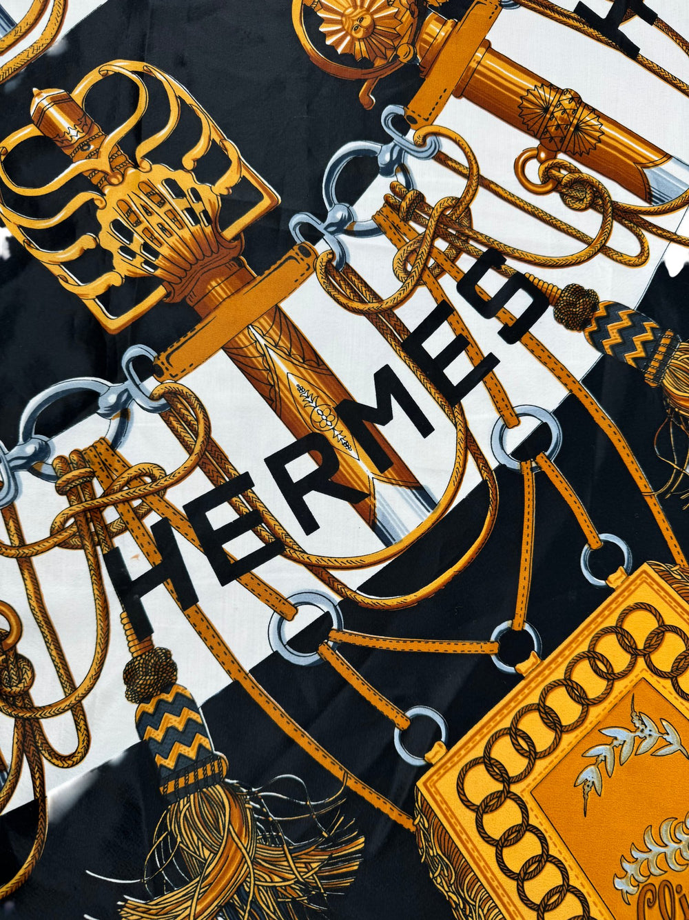 Hermès Chain and Sword Design Silk Scarf - Think Vintage ltd