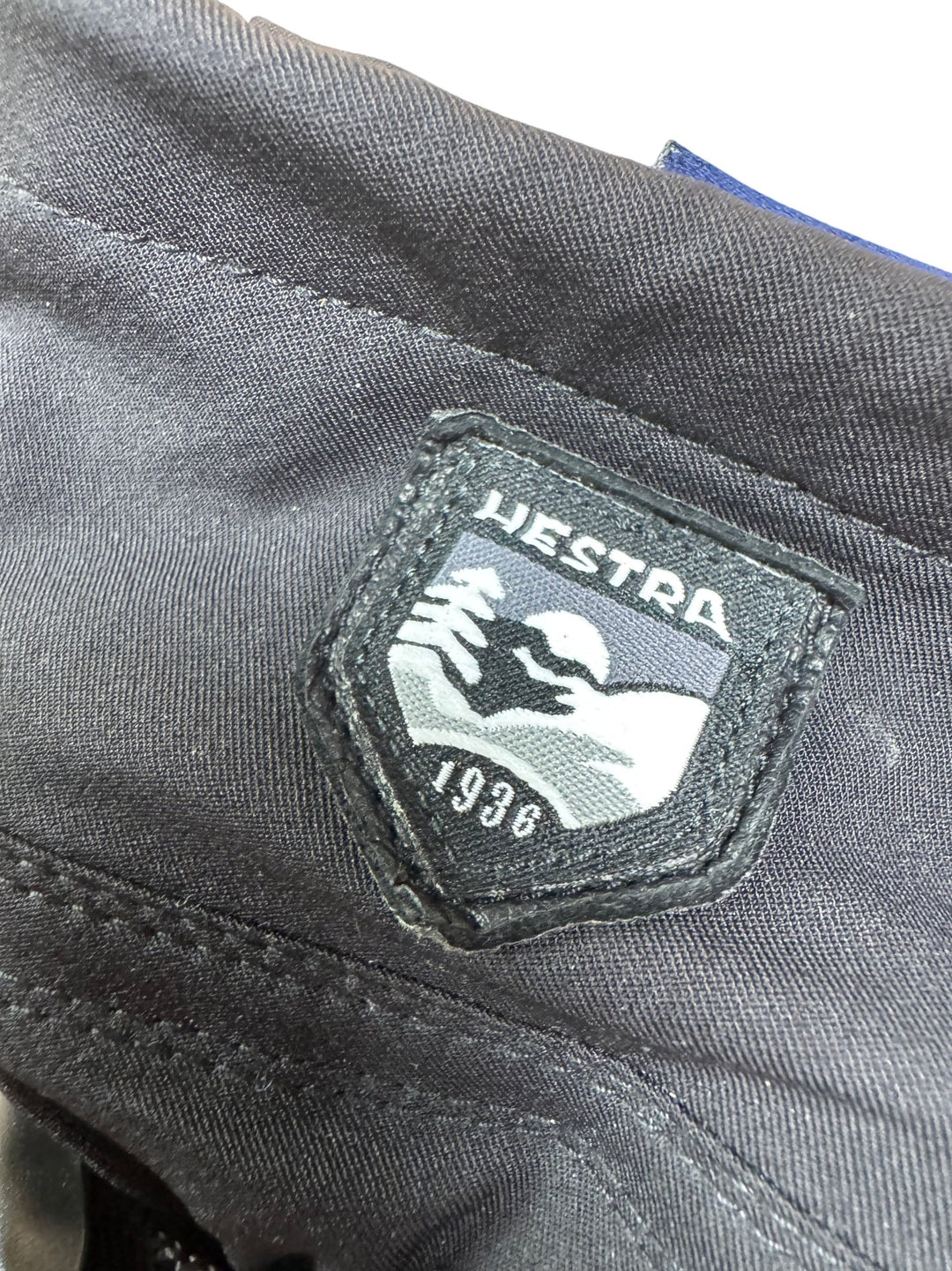 Hestra Insulated Black Mittens - S - Think Vintage ltd