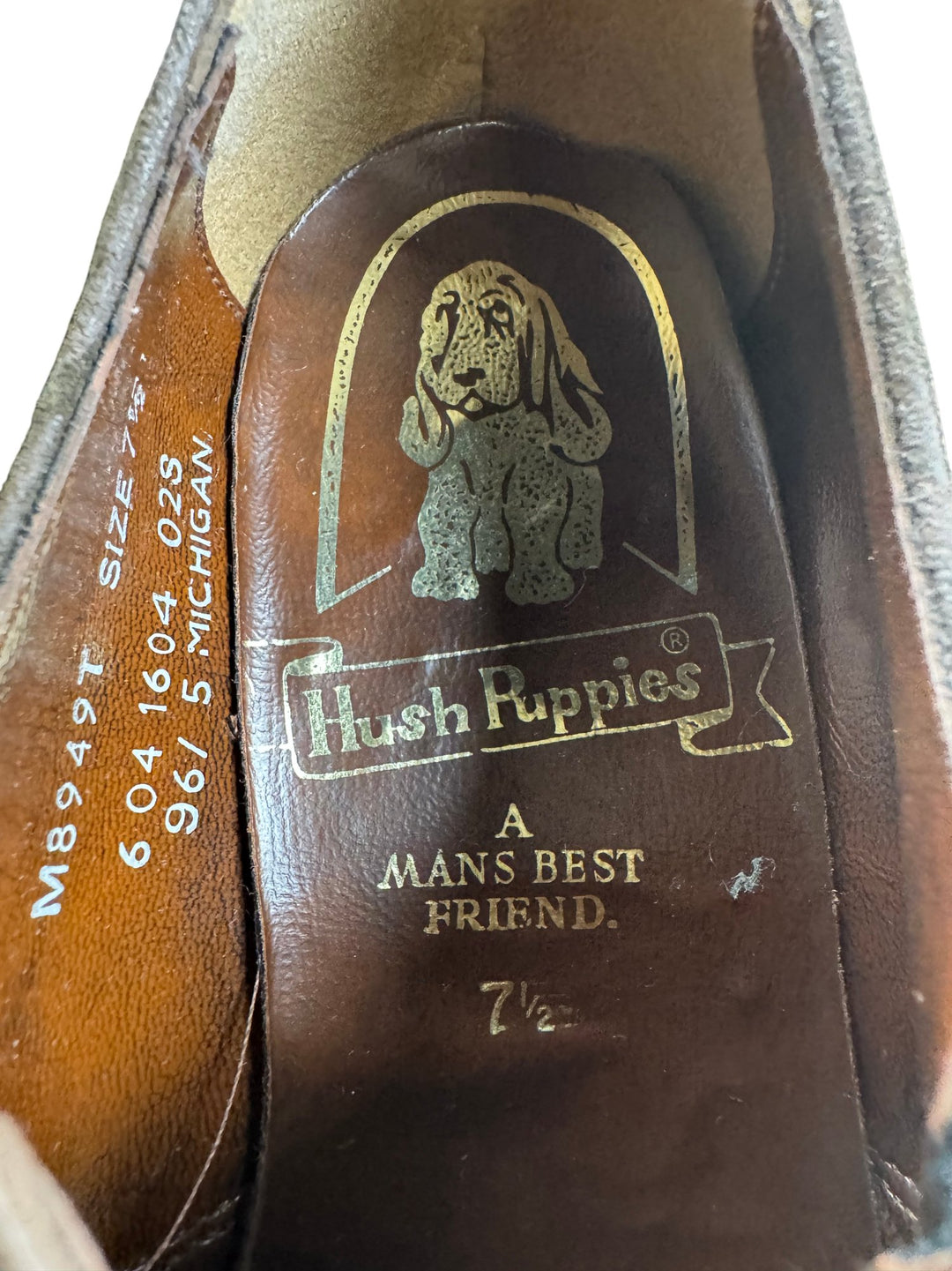 Hush Puppies Brown Suede Slip-On Shoes - 7.5 - Think Vintage ltd