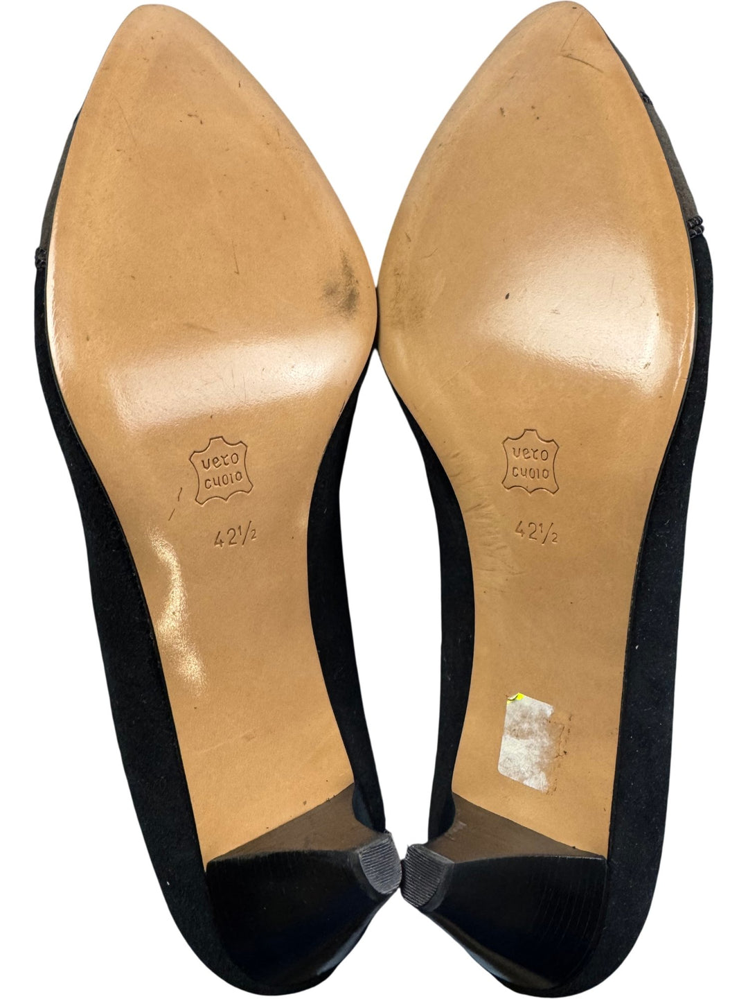 Italian Brown Suede Pumps - 7.5 - Think Vintage ltd