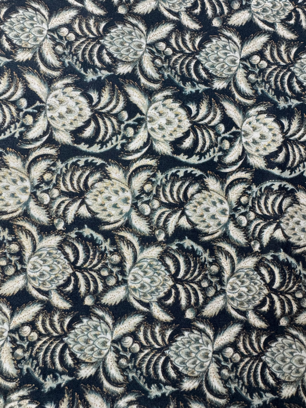 Jacquard Floral Patterned Fabric - 5m - Think Vintage