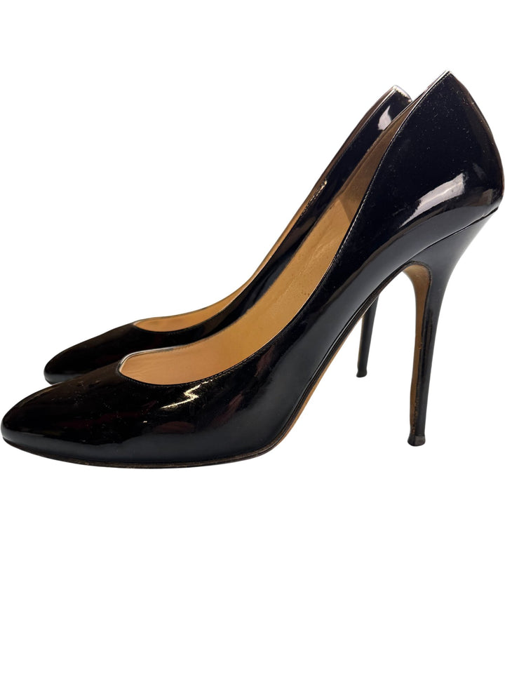 Jimmy Choo Black Patent Leather Heels - 6.5 - Think Vintage ltd