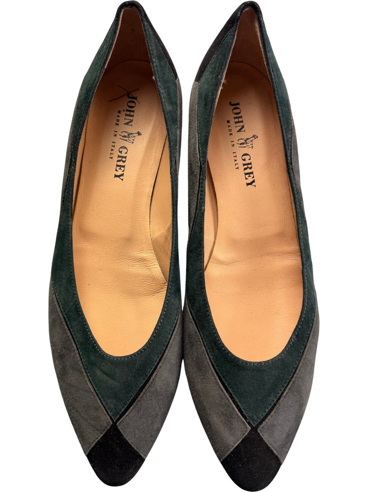 John Grey Italian Suede Flats - 8.5 - Think Vintage ltd