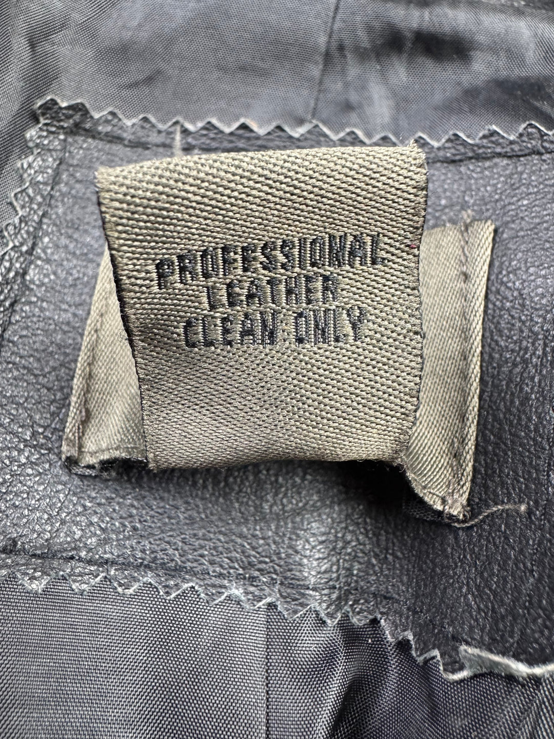 John Paul Richard Leather Jacket - M - Think Vintage Online Ltd