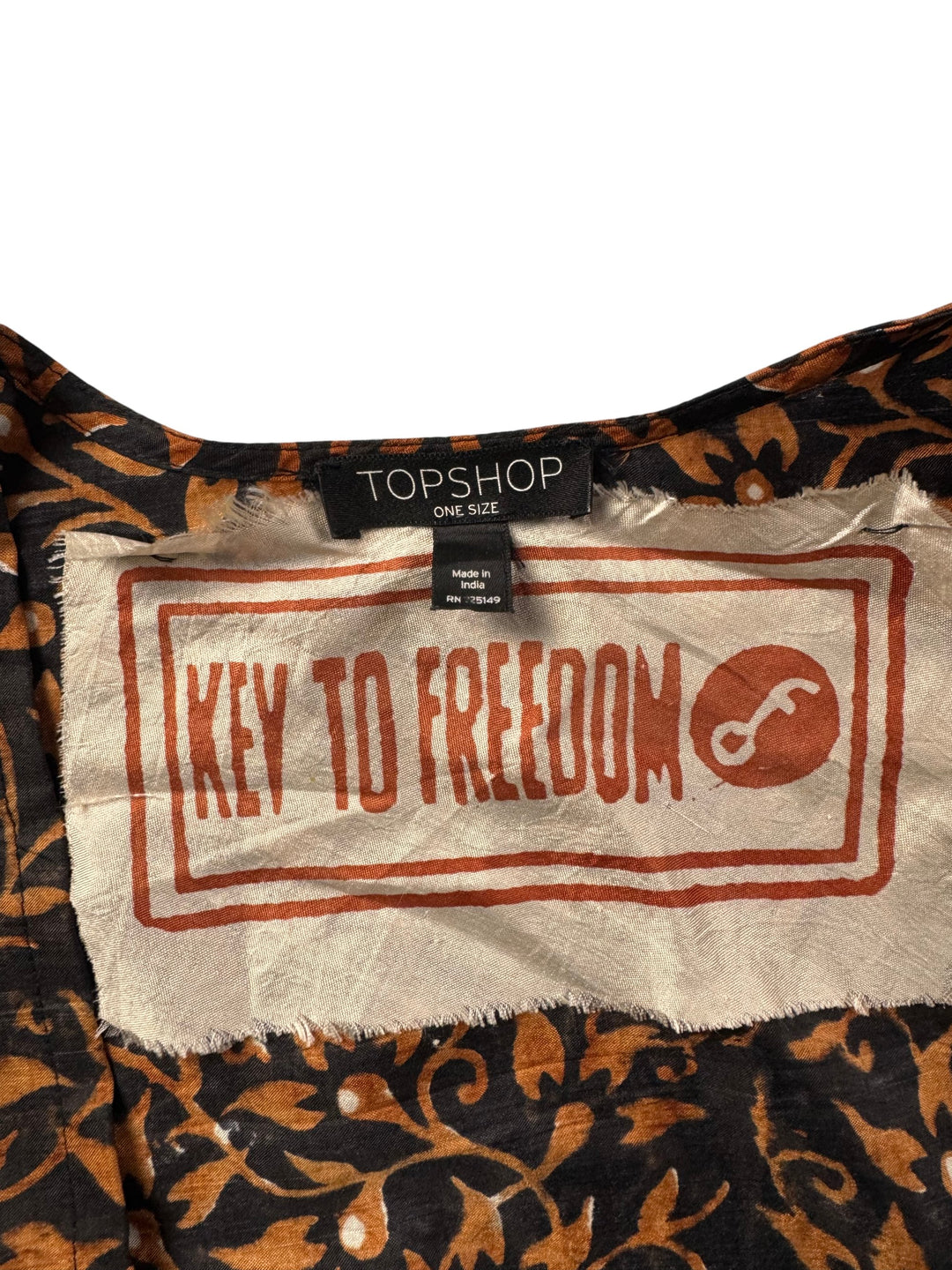 Key To Freedom Kimono - L - Think Vintage