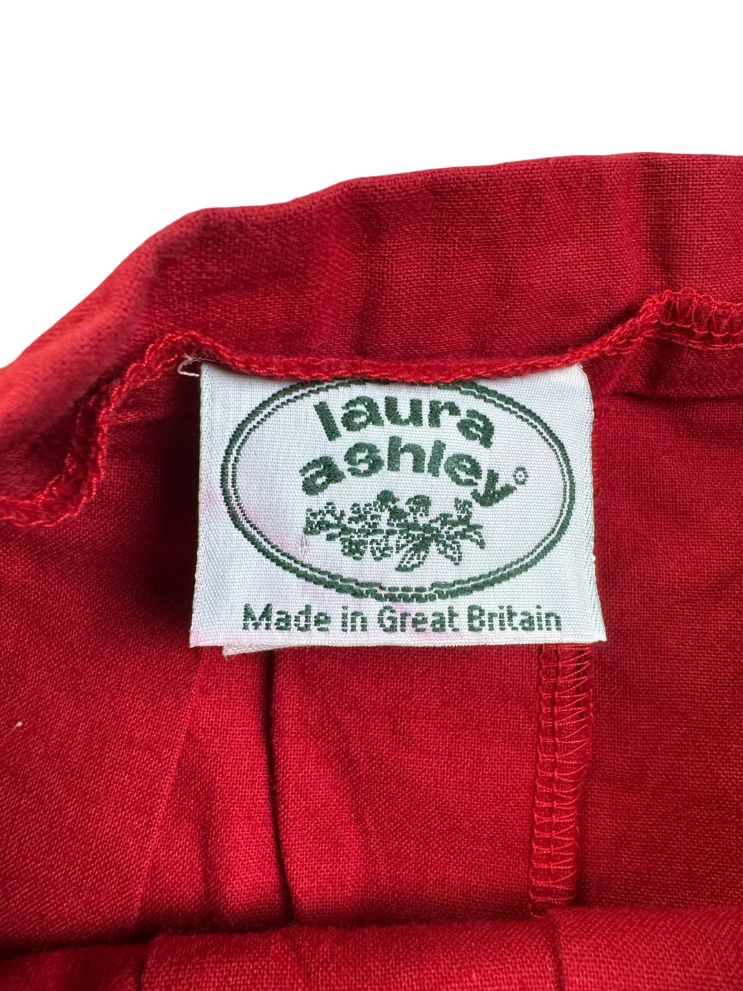 Laura Ashley Red Pleated Skirt - W26 - Think Vintage ltd